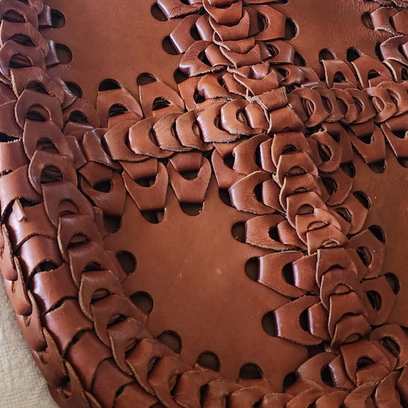 Patricia Nash braided leather purse - Picture 5 of 14